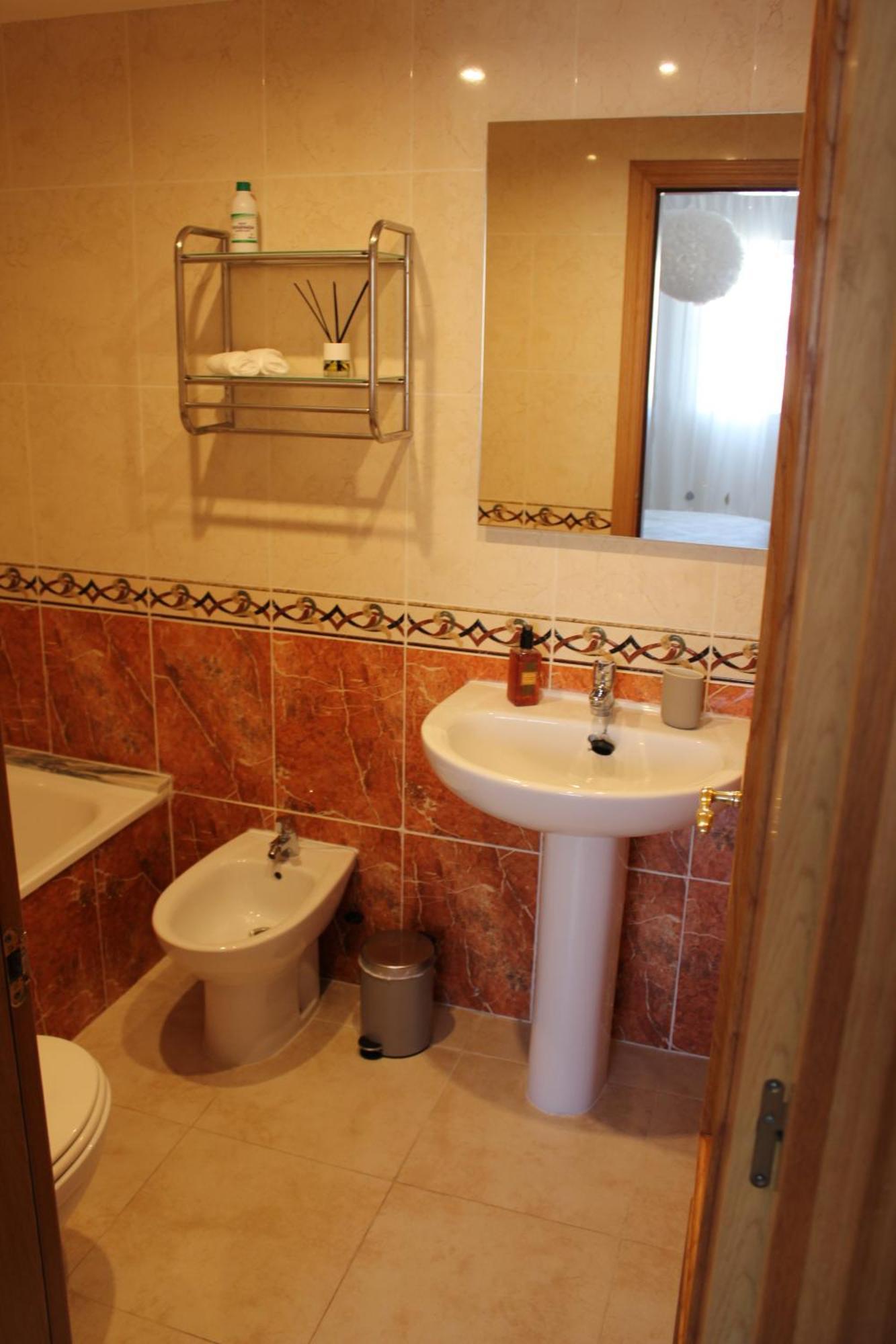Naranja Apartament On The Beach 2 Bedrooms أوروبيسا ذيل مار المظهر الخارجي الصورة