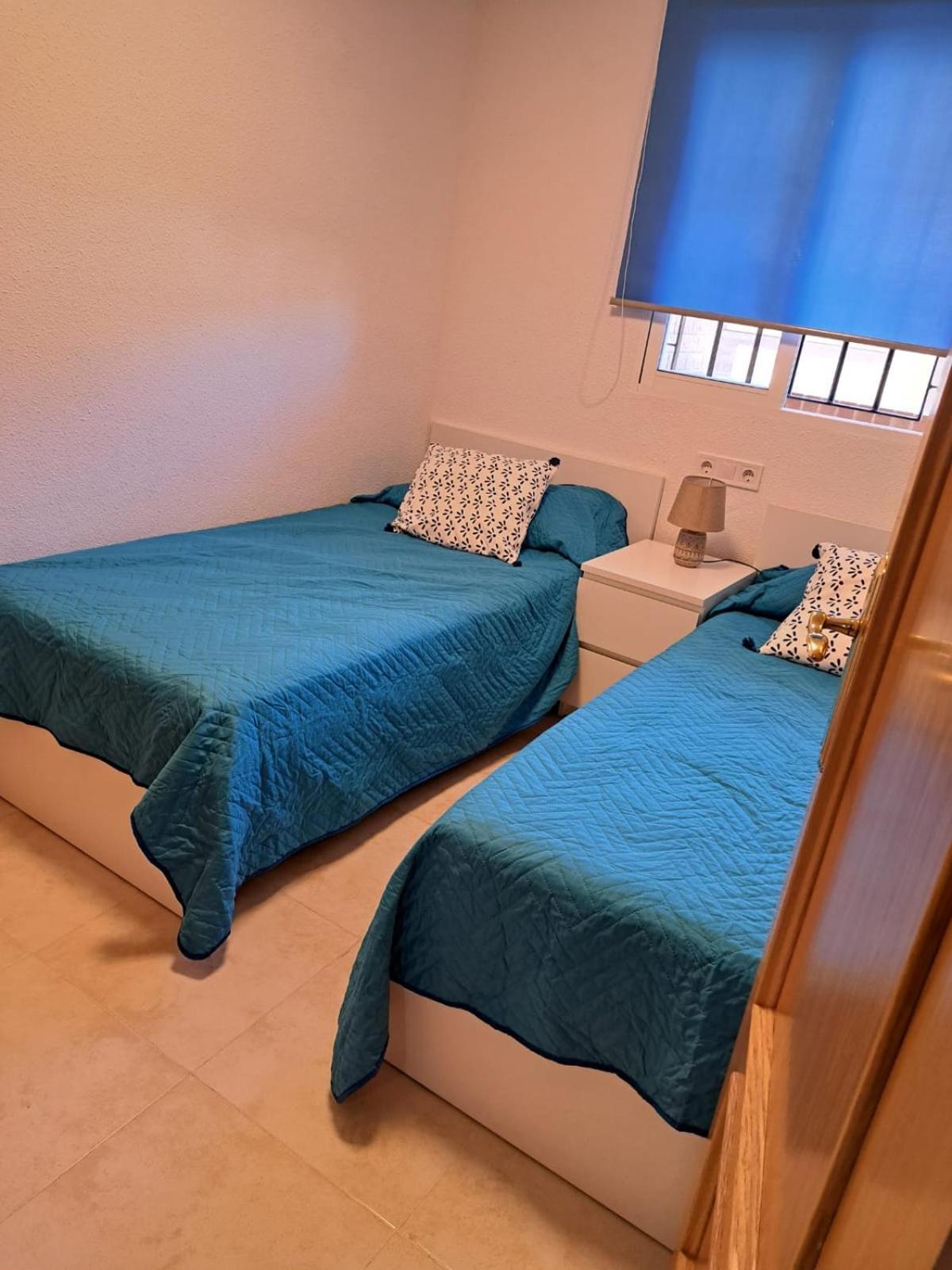Naranja Apartament On The Beach 2 Bedrooms أوروبيسا ذيل مار المظهر الخارجي الصورة