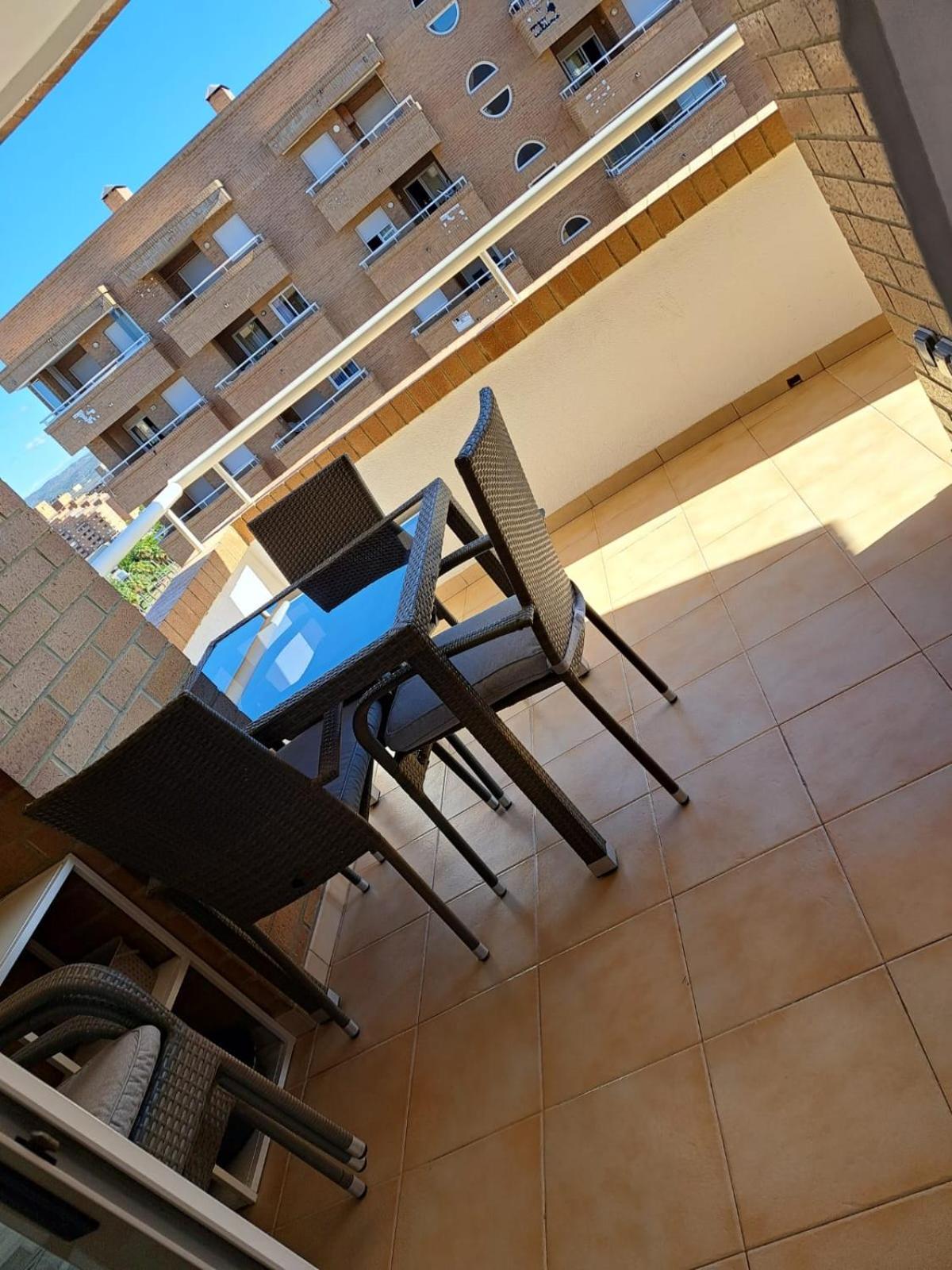 Naranja Apartament On The Beach 2 Bedrooms أوروبيسا ذيل مار المظهر الخارجي الصورة
